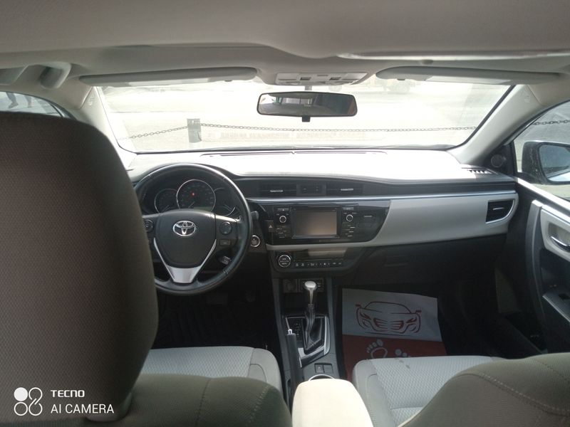 Thumbnail 3 of 2016 Toyota Corolla